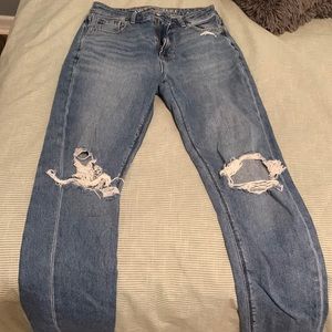 american eagle boyfriend mom jeans
